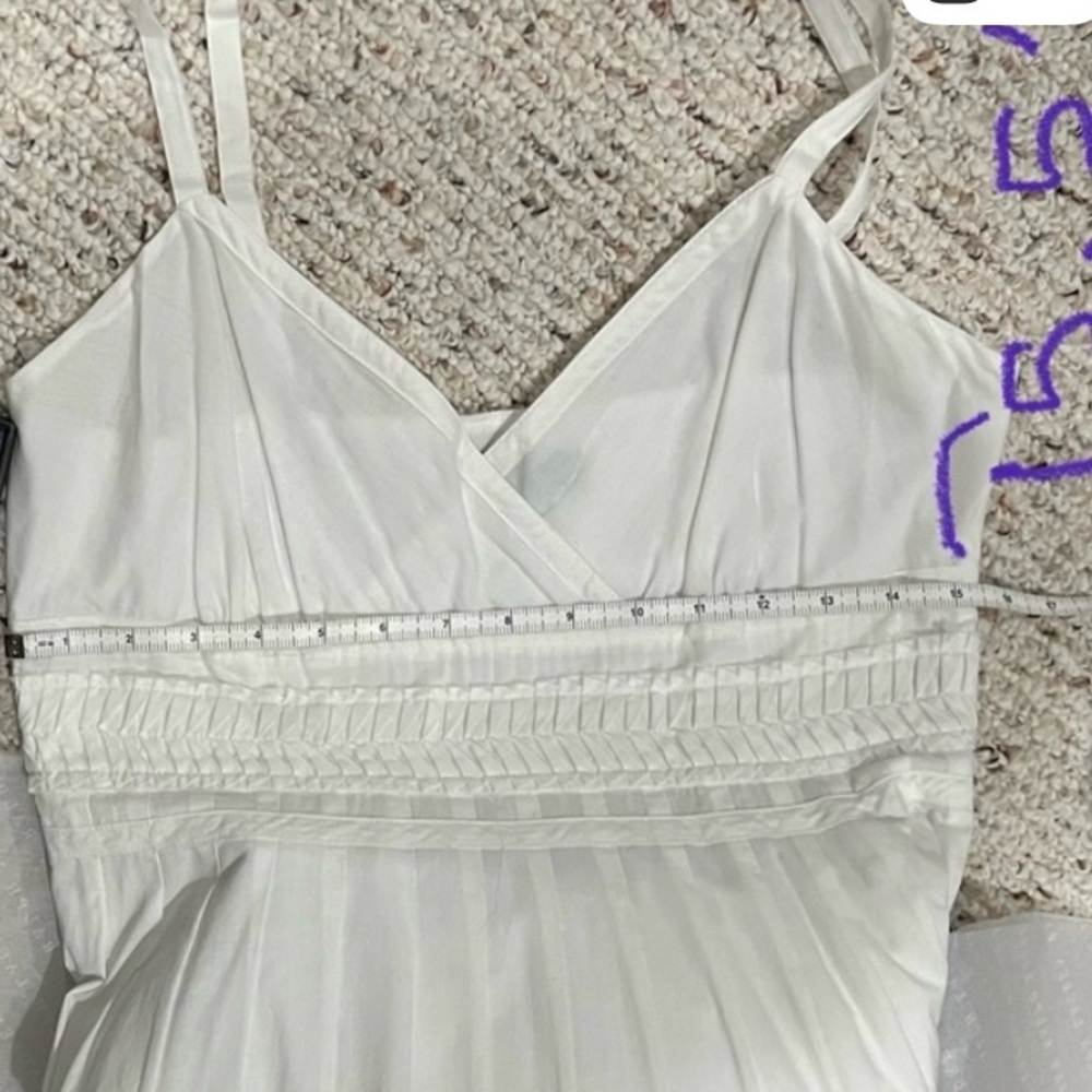 Lauren by Ralph Lauren V-Neck White Cotton Pleated Ruffle Accents Maxi Dress - Picture 8 of 12
